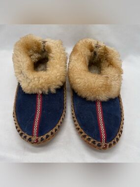 LL Bean Wicked Good Moccasins Womens 6 Navy Blue Suede Slippers Shearling